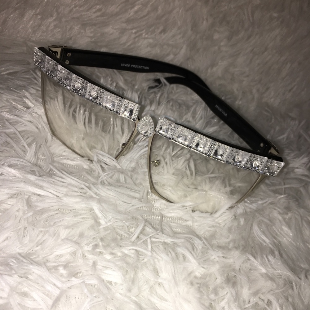 Sunglasses - Picture 2 of 3